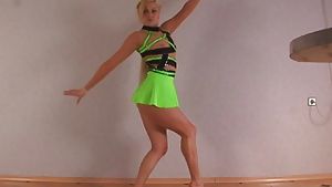 Blonde performer of gymnastics