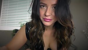 Christy berrie - bitch sniffs fetish