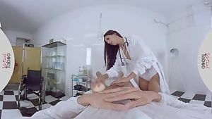 Virtual taboo - sexy nurse gives her stepbrother an amazing fuck