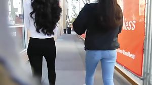 BootyCruise: Teens In Jeans 3
